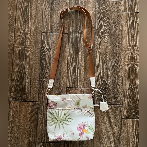 NWOT Radley London “responsible” floral nylon crossbody bag - Picture 2 of 16